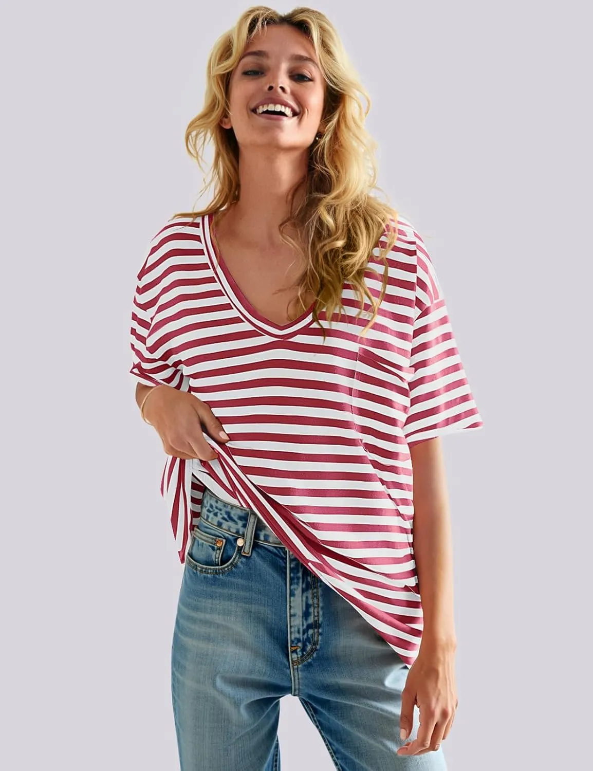 UEU Women Oversized Striped T Shirts Summer V Neck Short Sleeve Cotton Casual Loose Tops Tee Tshirts Trendy Fashion Clothes